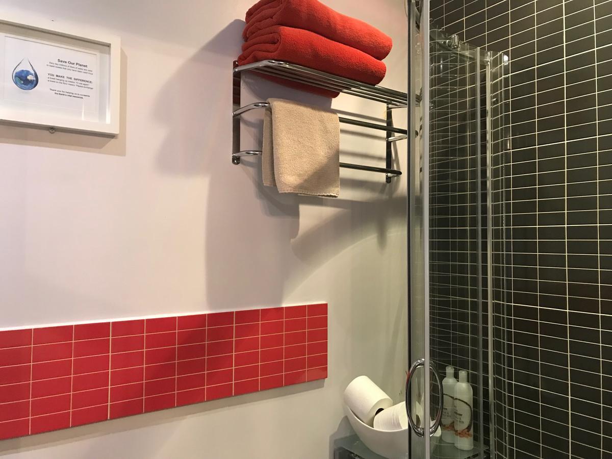 ליטלהמפטון Regency Rooms מראה חיצוני תמונה