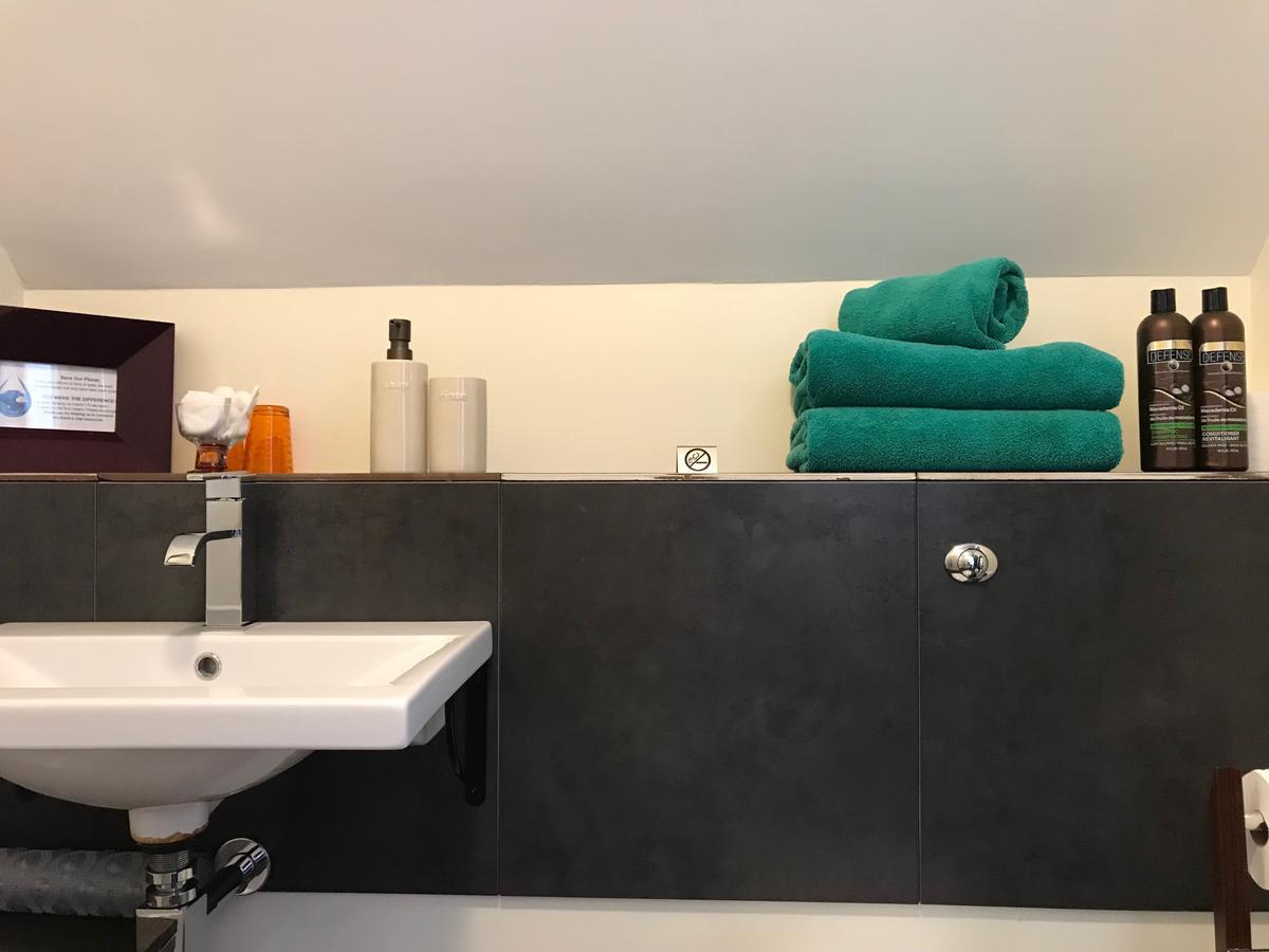 ליטלהמפטון Regency Rooms מראה חיצוני תמונה
